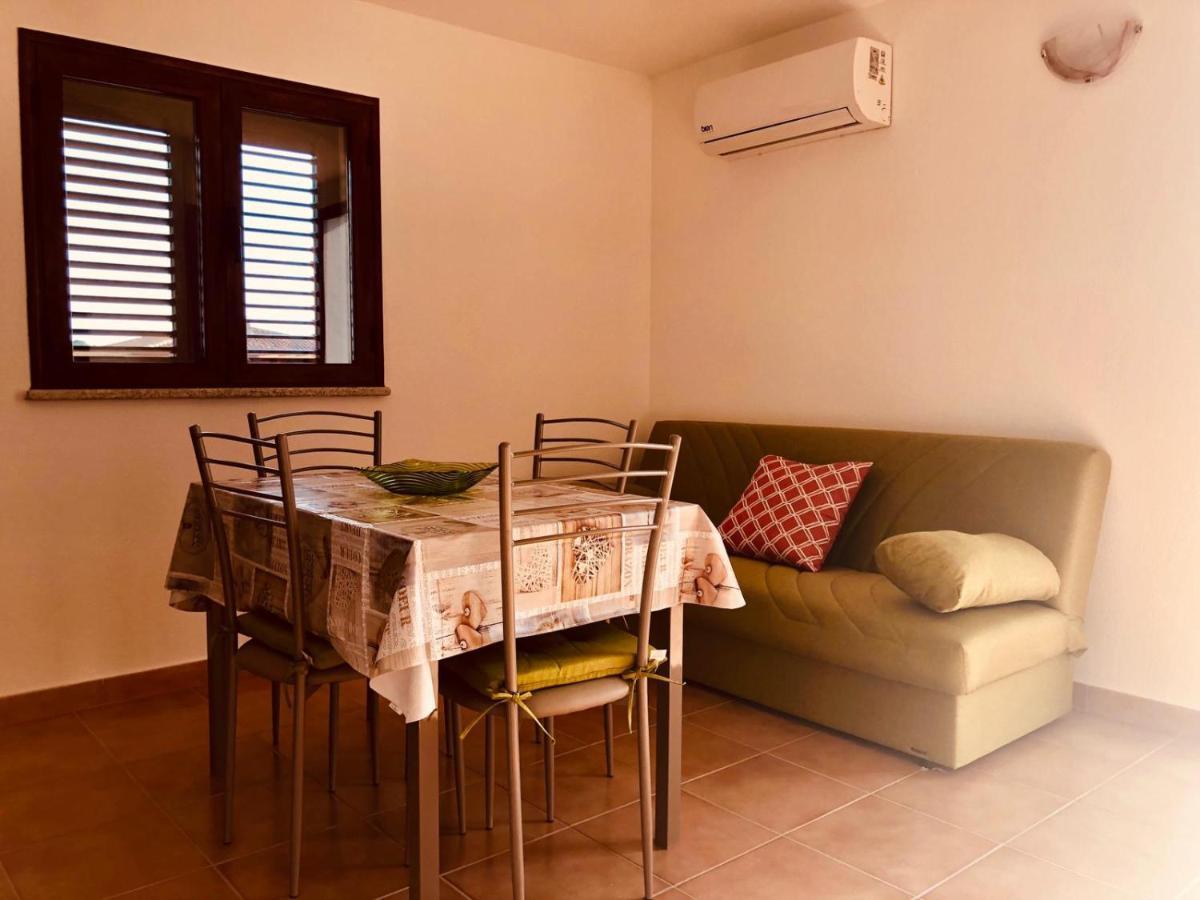 Siniscola Casa Vacanze Olmo Kültér fotó