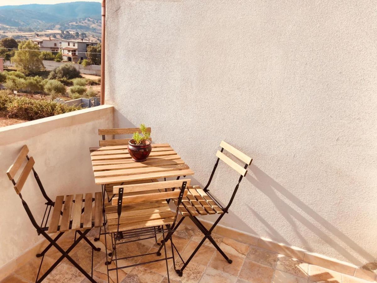Siniscola Casa Vacanze Olmo Kültér fotó